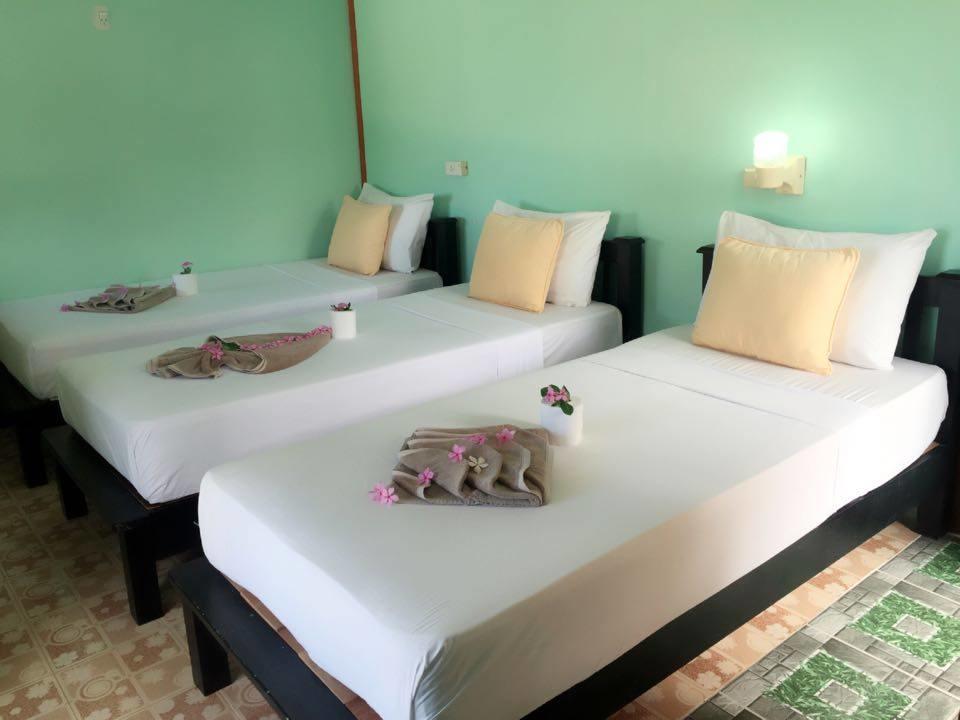 Golden Guesthouse Phi Phi Islands Esterno foto